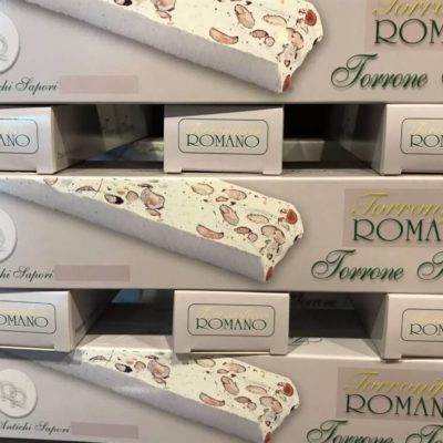 Torrone Tenero alla Mandorla